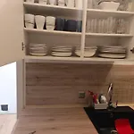 Work And 2 4 Betten Badezimmer Kueche Und Balkon *