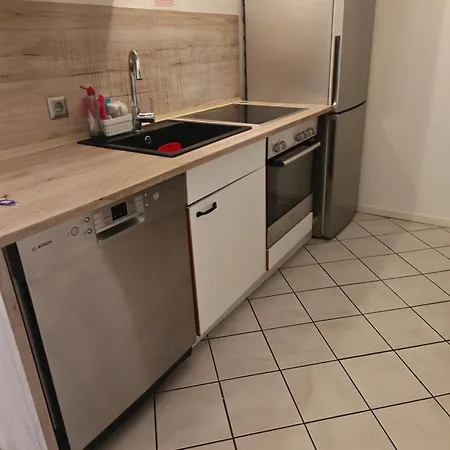 Apartmán Work And 2 4 Betten Badezimmer Kueche Und Balkon
