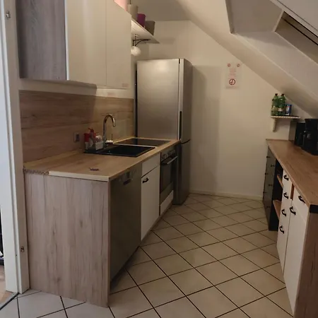 Apartmán Work And 2 4 Betten Badezimmer Kueche Und Balkon
