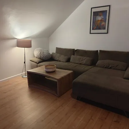 Work And 2 4 Betten Badezimmer Kueche Und Balkon Apartmán Attendorn