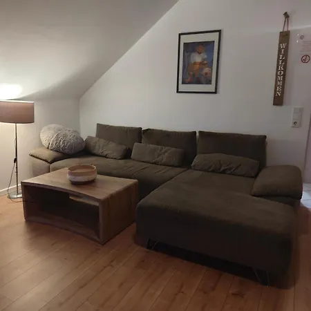 Work And 2 4 Betten Badezimmer Kueche Und Balkon *