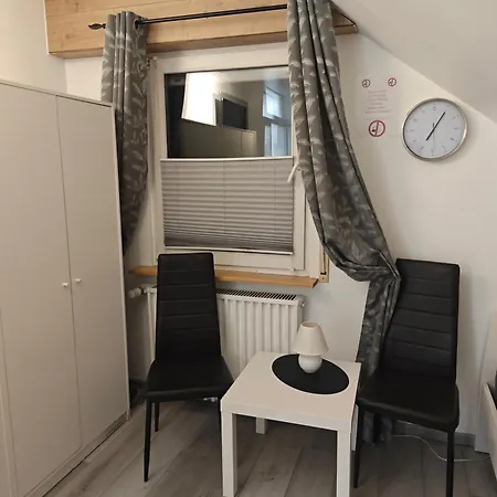 Work And 2 4 Betten Badezimmer Kueche Und Balkon * Attendorn