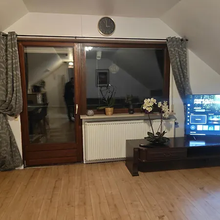 Apartmán Work And 2 4 Betten Badezimmer Kueche Und Balkon