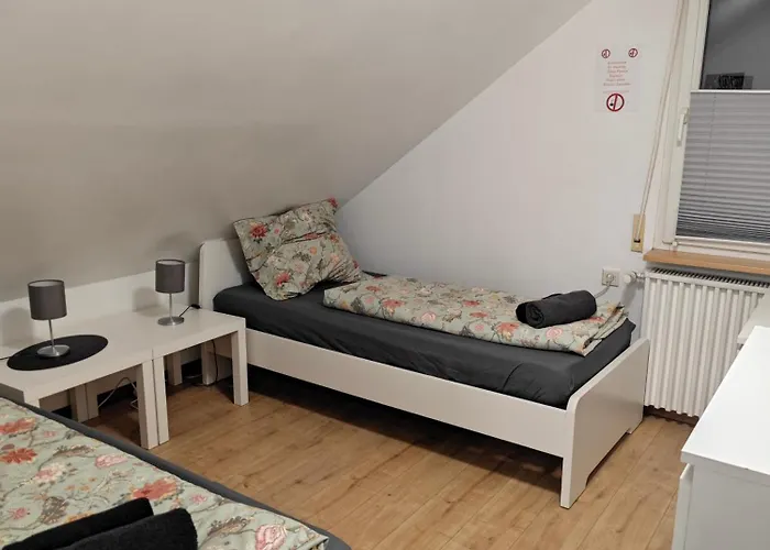 Apartment Work&stay 2 4 Betten Badezimmer Küche Und Balkon *